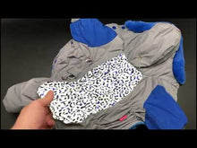 Last inn og spill av video i Gallerivisningen, Dress grå/blå HANNE