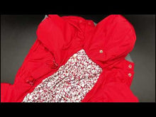 Last inn og spill av video i Gallerivisningen, Vinterdress rød TISPE